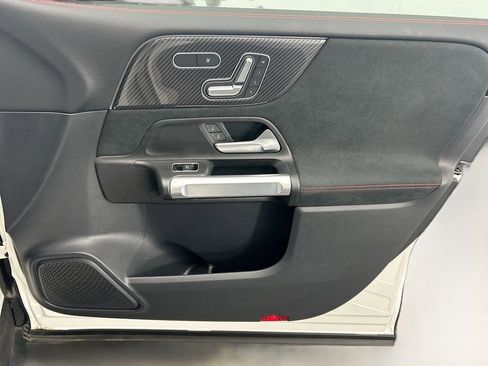 Certified 2024 Mercedes-Benz GLB 250 GLB 250 image 23