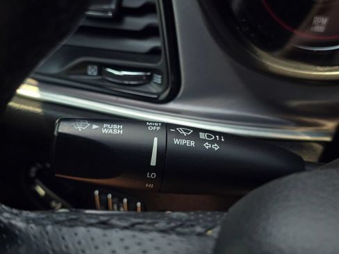Used 2019 Dodge Challenger SXT w/ Plus Package RWD image 29