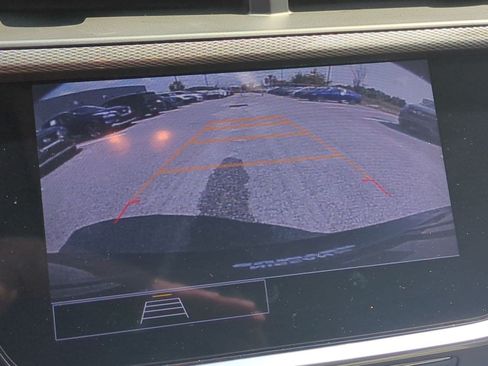 Used 2023 Buick Encore GX Select w/ Sport Touring Package FWD image 25