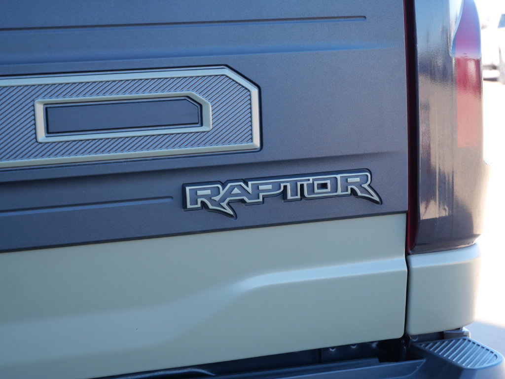 Used 2025 Ford F150 Raptor AWD/4WD image 9