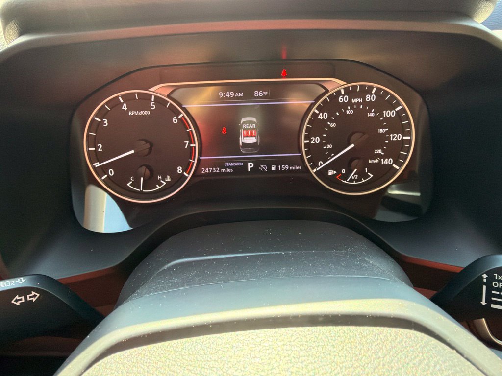 Used 2025 Nissan Rogue SV FWD image 29