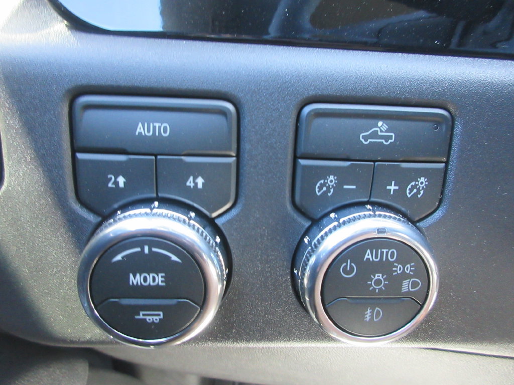 New 2026 GMC Sierra 1500 Elevation w/ Elevation Select Package AWD/4WD image 16
