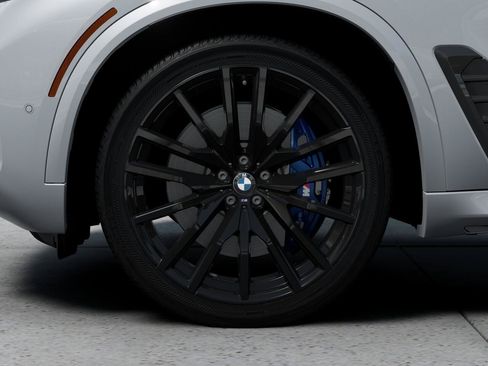 Used 2026 BMW X5 sDrive40i w/ M Sport Package RWD image 7