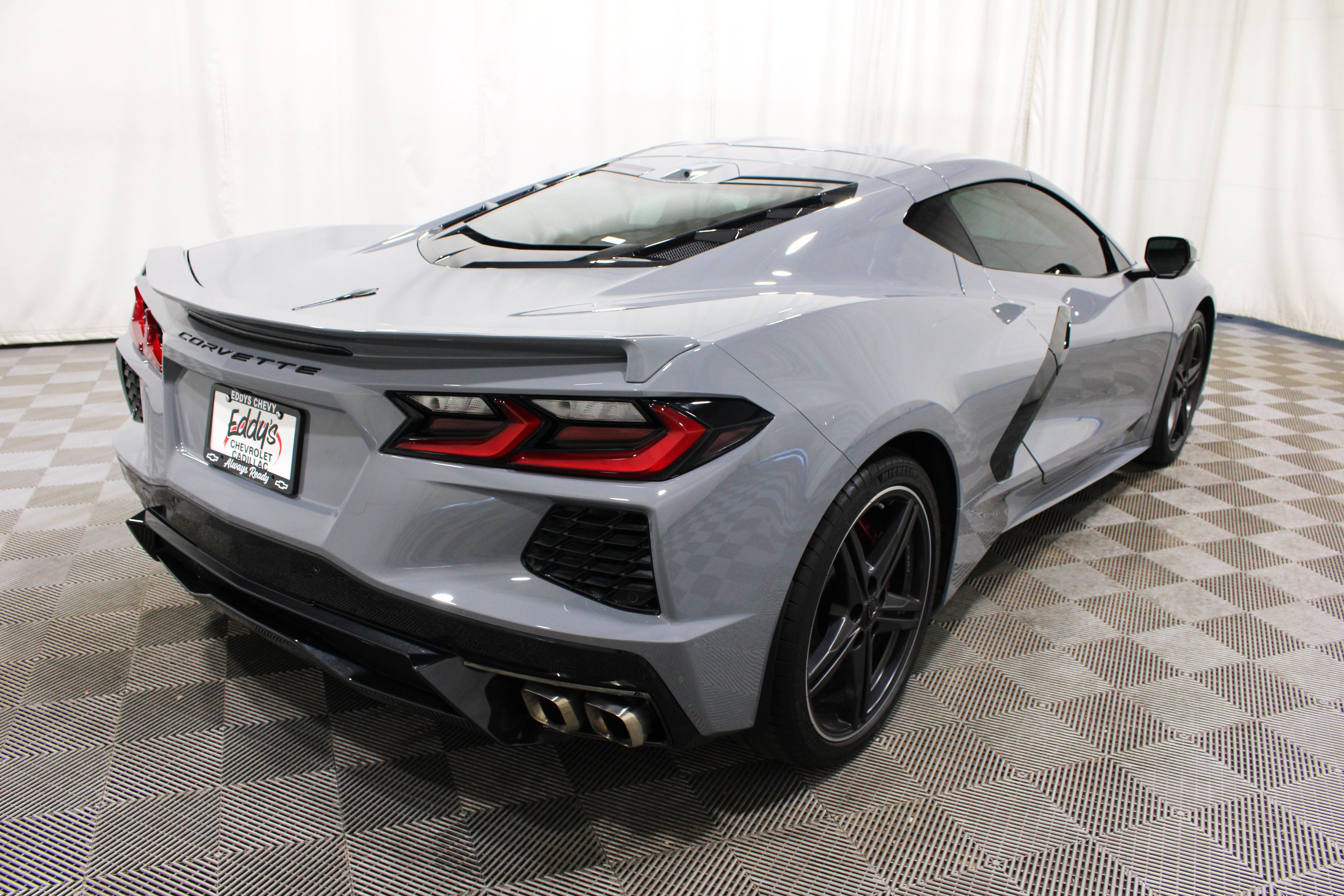 Used 2025 Chevrolet Corvette Stingray Preferred Cpe w/ 2LT RWD image 27