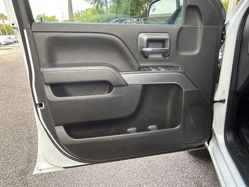 Used 2019 Chevrolet Silverado 1500 LT AWD/4WD image 35