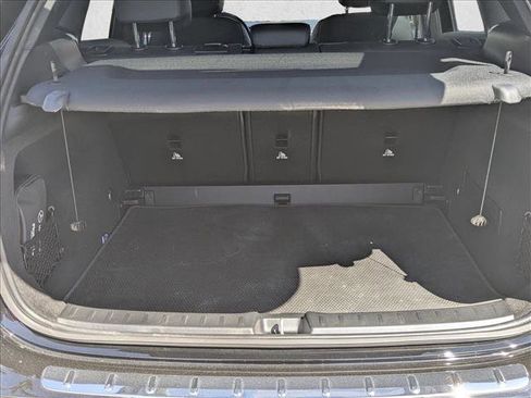 Used 2025 Mercedes-Benz GLA 250 image 6