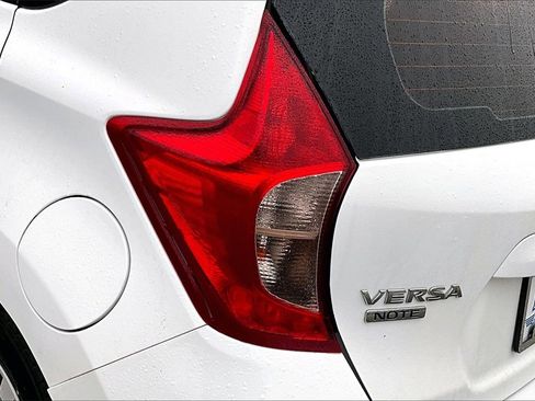 Used 2019 Nissan Versa Note SV image 30