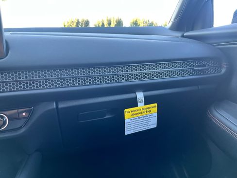 New 2026 Honda HR-V Sport image 17