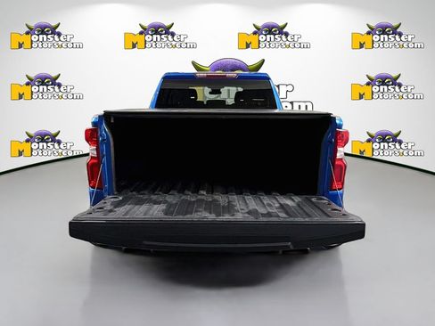 Used 2022 Chevrolet Silverado 1500 RST AWD/4WD image 25