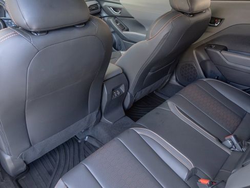 Certified 2025 Subaru Crosstrek 2.5i Limited w/ Popular Package #3A image 18