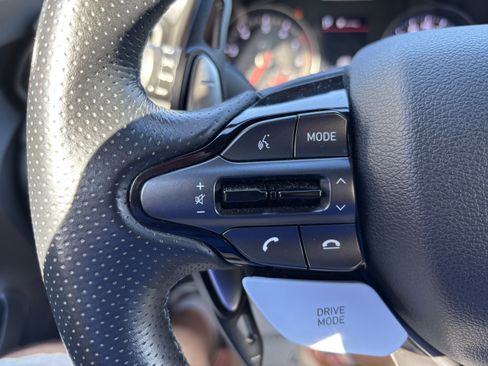 Used 2022 Hyundai Veloster N FWD image 17