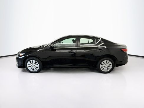 Used 2024 Nissan Sentra S FWD image 4