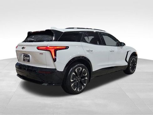 New 2024 Chevrolet Blazer EV RS RWD image 17