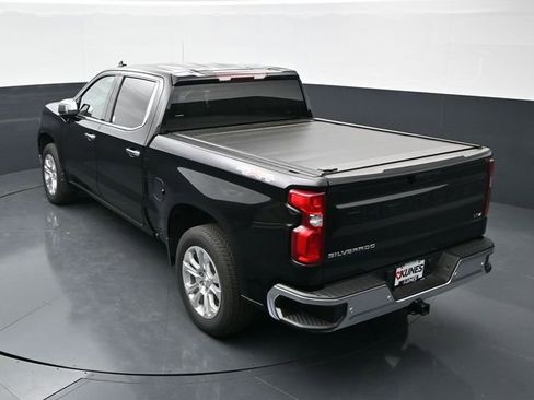 Used 2024 Chevrolet Silverado 1500 LTZ AWD/4WD image 31