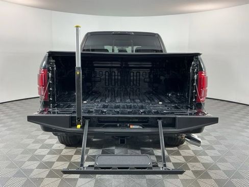 Used 2017 Ford F150 Lariat w/ Equipment Group 501A Mid AWD/4WD image 8