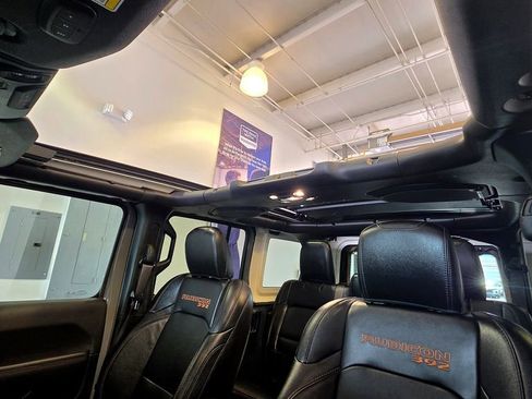 Used 2022 Jeep Wrangler Unlimited Rubicon w/ Trailer Tow Package AWD/4WD image 51
