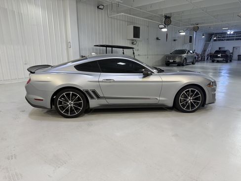 Used 2020 Ford Mustang Coupe w/ Equipment Group 101A RWD image 6
