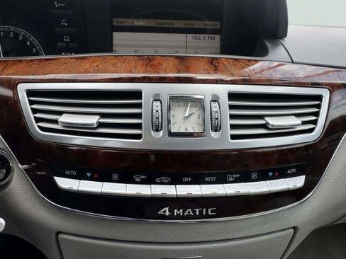 Used 2012 Mercedes-Benz S 550 4MATIC image 33
