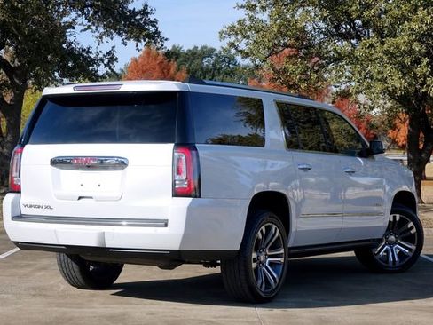 Used 2018 GMC Yukon XL Denali w/ Denali Ultimate Package image 5