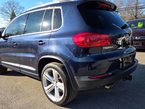 Used 2014 Volkswagen Tiguan R-Line image 9