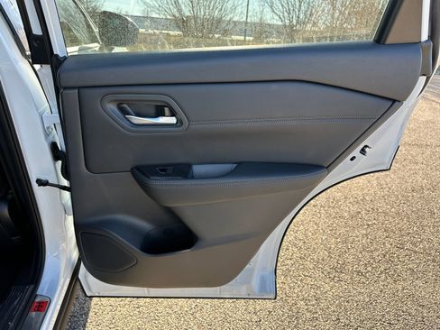 New 2026 Nissan Rogue SV FWD image 16