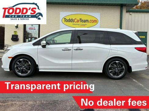Used 2023 Honda Odyssey Elite image 2