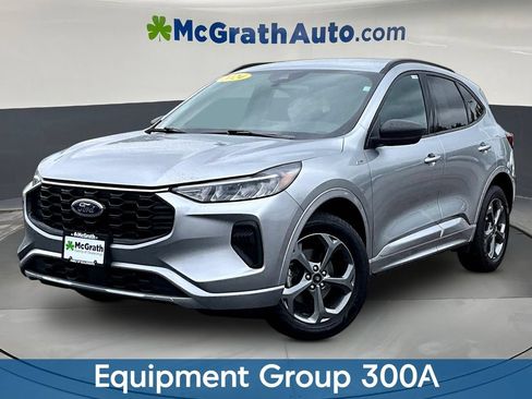Used 2024 Ford Escape ST-Line AWD/4WD image 3