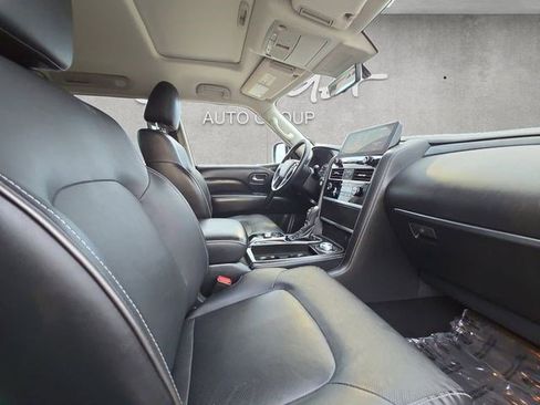 Used 2024 INFINITI QX80 Luxe image 29