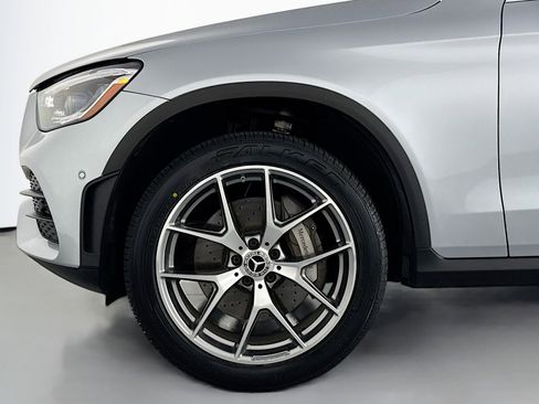 Used 2022 Mercedes-Benz GLC 300 4MATIC Coupe image 9