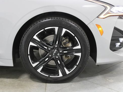 Used 2024 Kia K5 GT-Line w/ GT-Line Premium Package FWD image 13