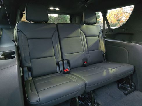 New 2026 GMC Yukon XL Denali image 12