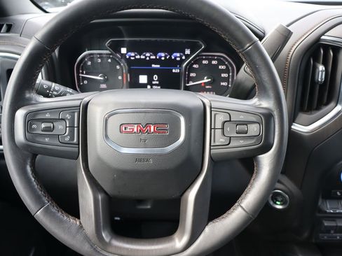 Used 2022 GMC Sierra 2500 AT4 w/ AT4 Premium Plus Package AWD/4WD image 6