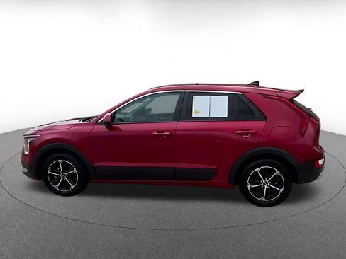 Used 2026 Kia Niro LX FWD image 9
