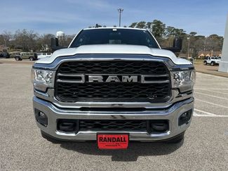 Used 2021 RAM 3500 Tradesman w/ Chrome Appearance Group video 2