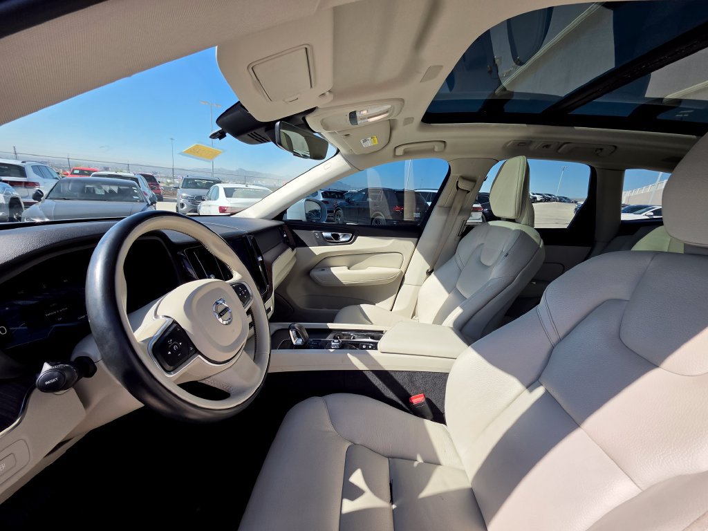Used 2022 Volvo XC60 T8 Inscription Expression AWD/4WD image 11