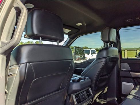 Certified 2024 Ford F450 Platinum image 19