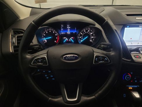 Used 2017 Ford Escape Titanium FWD image 22