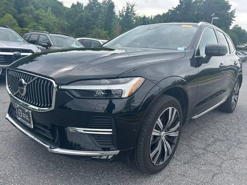 Certified 2023 Volvo XC60 B5 Ultimate w/ Climate Package AWD/4WD image 1