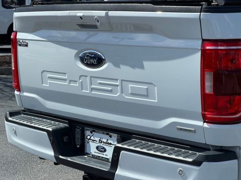 Used 2022 Ford F150 XLT w/ Equipment Group 302A High image 11