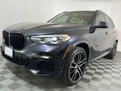 Certified 2023 BMW X5 sDrive40i w/ M Sport Package image 2