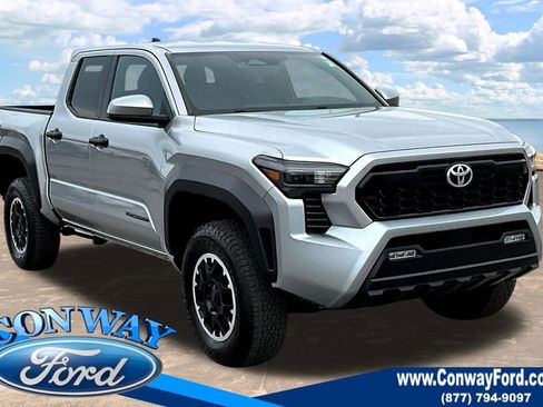 Used 2024 Toyota Tacoma TRD Off-Road image 1