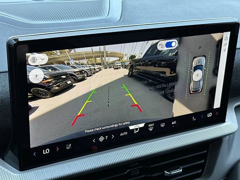 New 2026 Ford Explorer ST-Line w/ ST-Line Street Pack RWD image 20