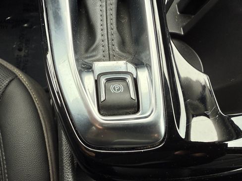 Certified 2024 Chevrolet Trax ACTIV w/ Driver Confidence Package image 25