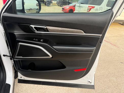 Used 2021 Kia Telluride EX image 20