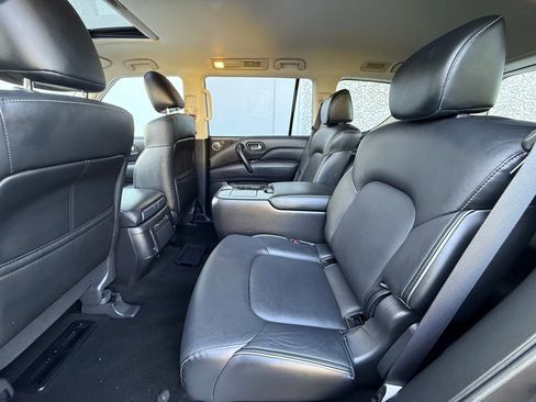 Used 2024 INFINITI QX80 Luxe image 20