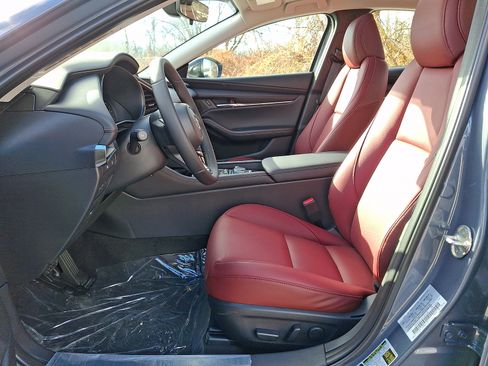 New 2026 MAZDA MAZDA3 Carbon image 10