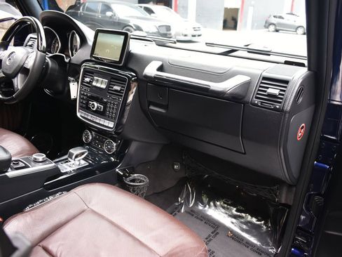 Used 2014 Mercedes-Benz G 63 AMG 4MATIC image 18