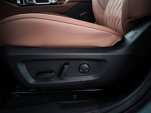 New 2026 Mitsubishi Outlander SEL FWD image 19