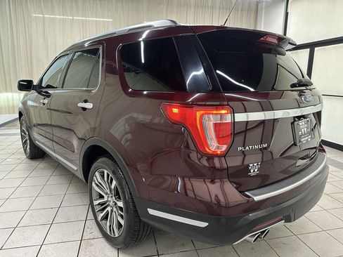 Used 2018 Ford Explorer Platinum AWD/4WD image 11