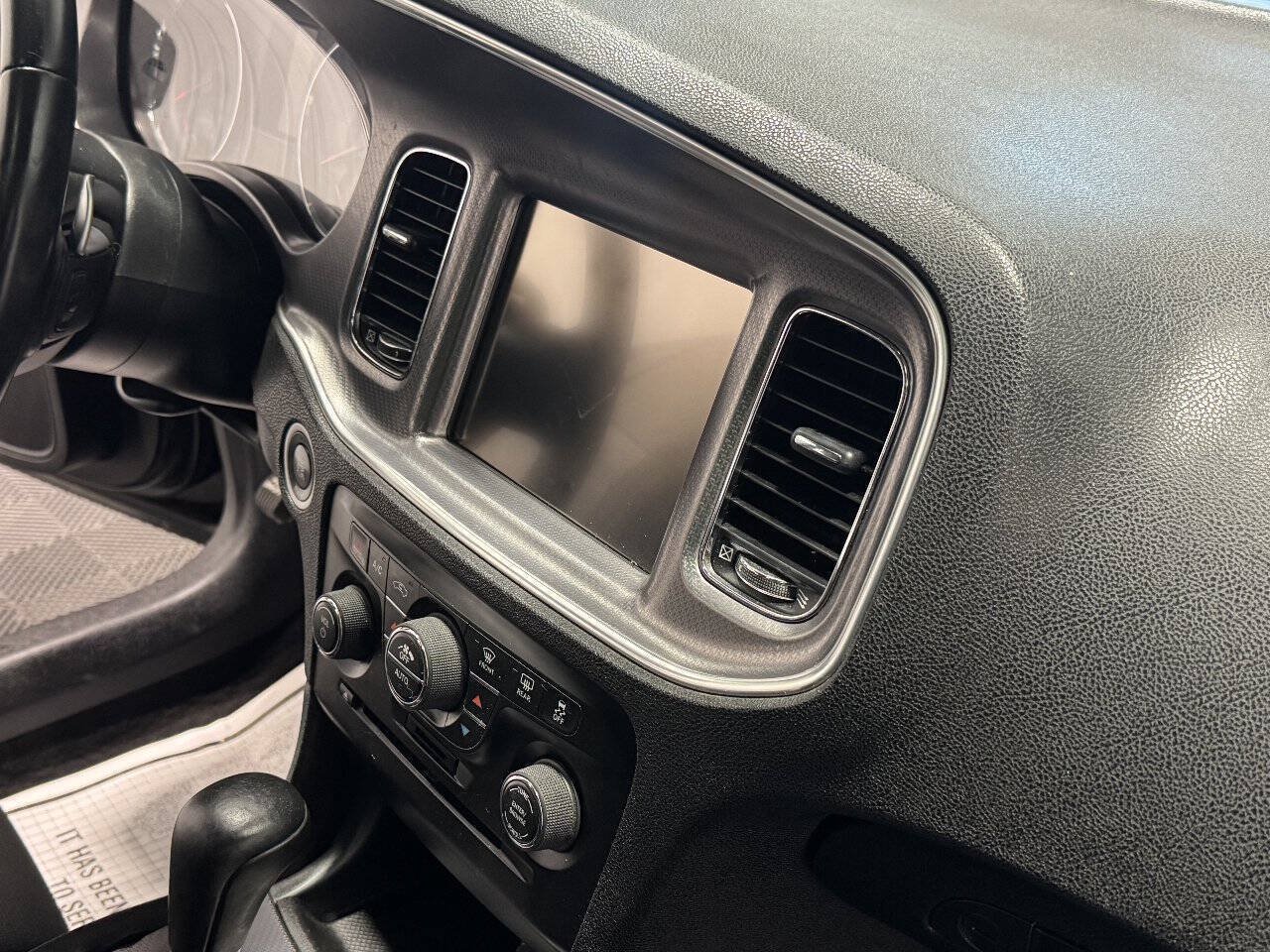 Used 2014 Dodge Charger R/T AWD/4WD image 18